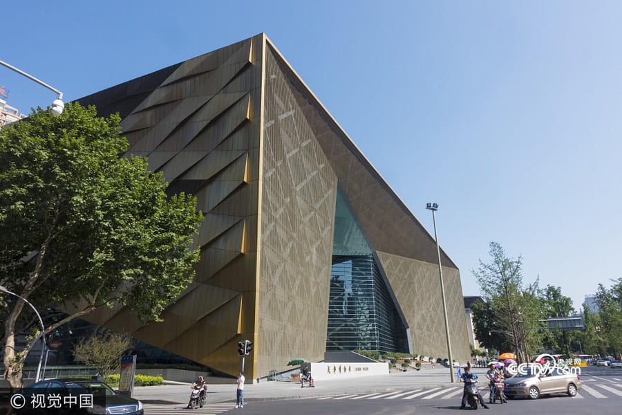 成都市博物馆新馆-国内最大规模采用隔震措施的博物馆-1